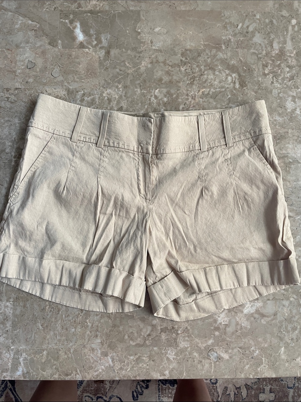 Elie Tahari Light Cream Roll-Hem Bermuda Shorts